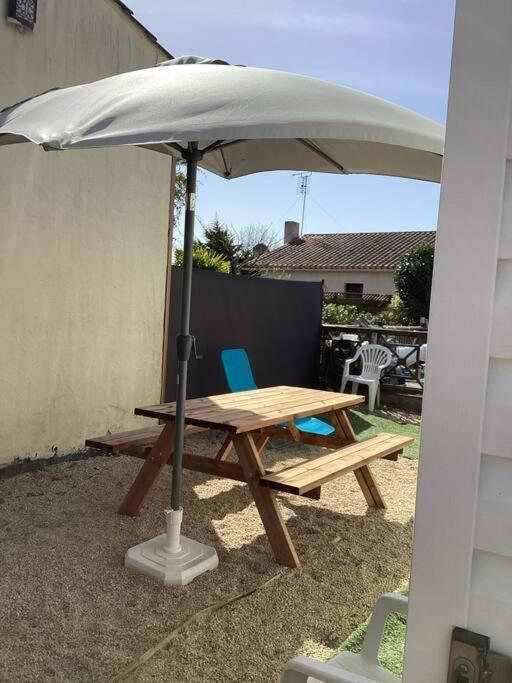 L'Etoile De Mer , Maison En Plein Centre Ville Brétignolles-sur-Mer Екстериор снимка